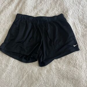 Nike Women’s Large Dri-FIT Athletic Shorts NWOT Moisture Wicking